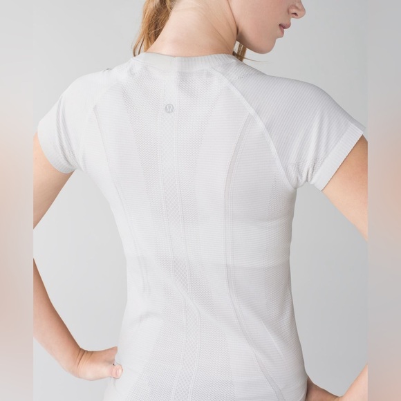 Lululemon Swiftly Tech Short Sleeve White - Picture 13 of 13